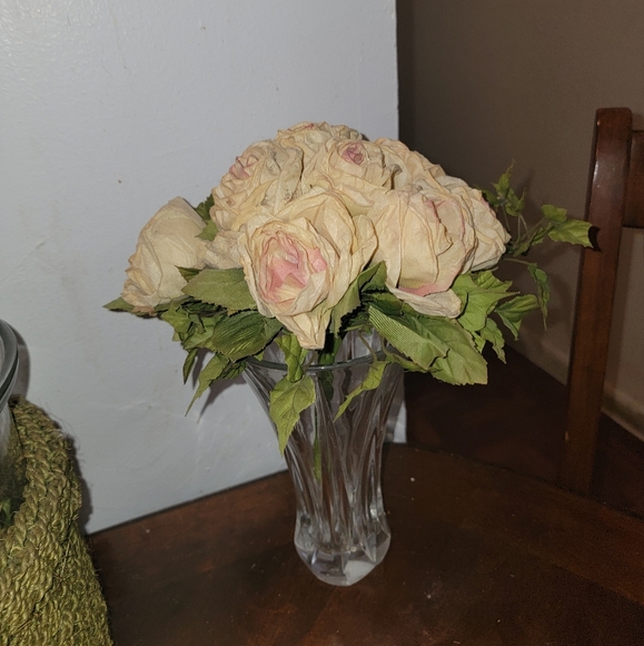 Rose Tussie Mussie Bouquet - Picture 6 of 10